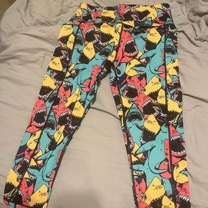 Brand new CVG Shark attack capris